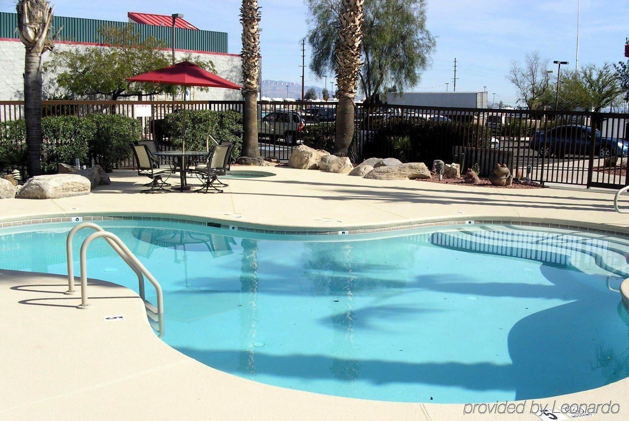 Red Roof Inn Tucson South - Airport Exterior photo